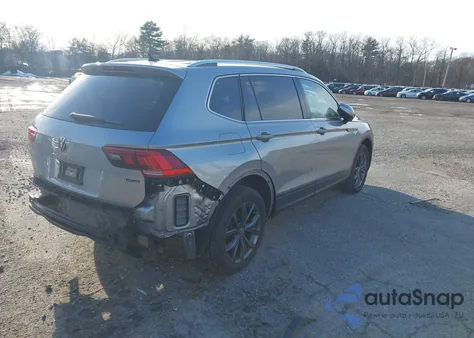 2022 Volkswagen Tiguan 2.0T Se из США, поврежденный, VIN 3VV2B7AX6NM119359